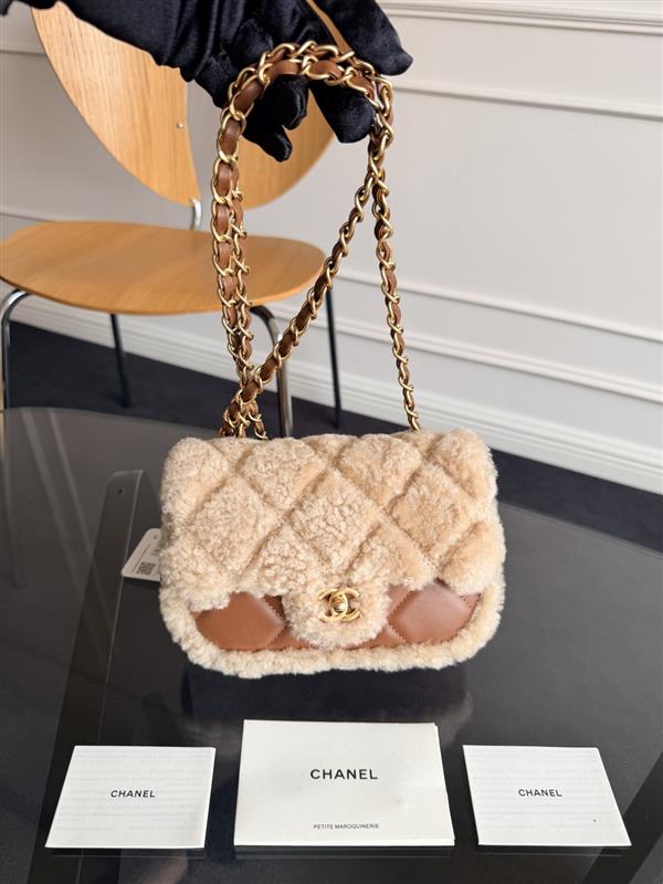 2026131214223677 660